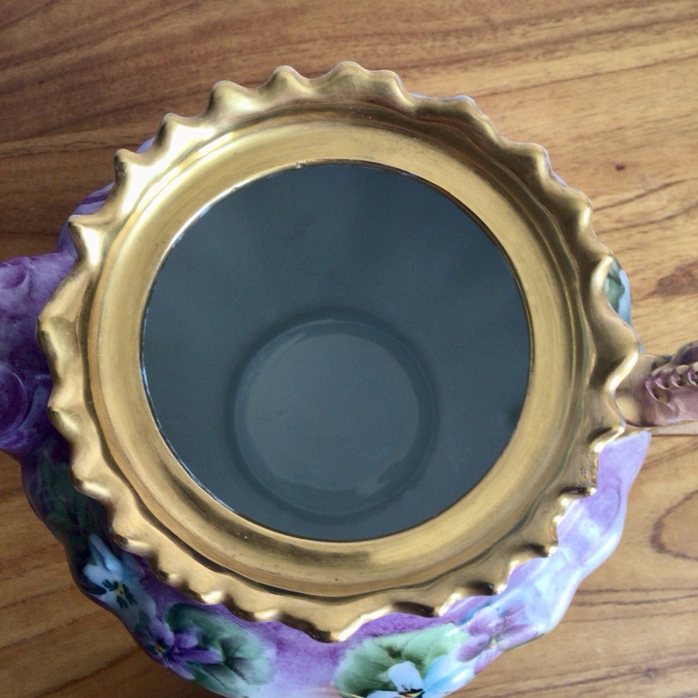 Vintage Signed Selb Bavaria Germany Purple and Blue Floral Footed Teapot - Picture 8 of 10